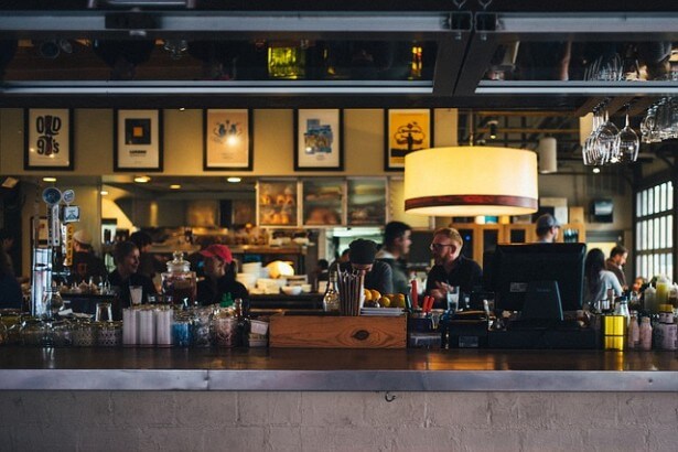 bar i jego bywalcy